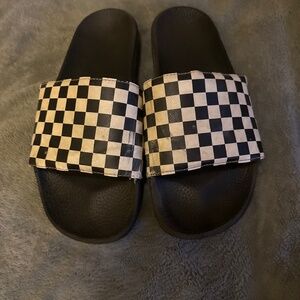 Size 10 vans slides